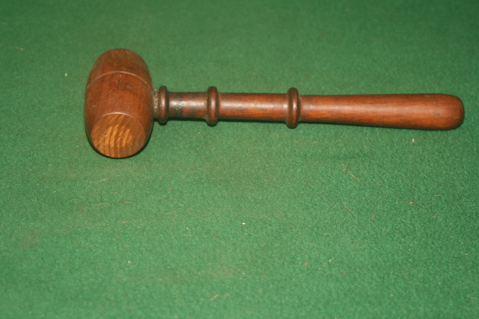 Antique Vintage Judge Gavel Mallet Hammer Nicely Turned Wooden Handle