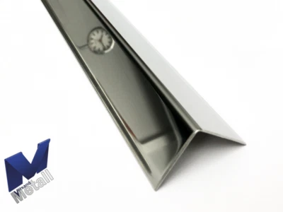 VERSANDMETALL 2,5m Edelstahlwinkel Eckschutz gleichschenkelig 2500mm AUSSEN 3D spiegelnd
