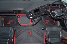 TRUCK ECO LEATHER  FLOOR MAT  FIT SCANIA S - BLACK/RED - SWIVEL PASSENGER SEAT
