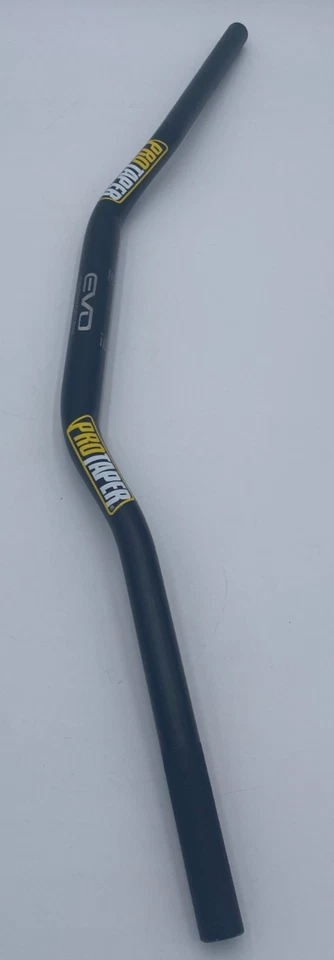 MANILLAR PRO TAPER EVO FÁBRICA SUZUKI / KTM BEND 1-1/8" MAGNESIO CON ALMOHADILLA DE BARRA Foto 2 de 2