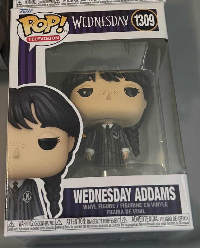 Funko Pop! - Wednesday Wednesday Addams 1309 - Vinyl Figure