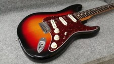 (Fender) Custom Shop Custom Classic Stratocaster 3 Tone Sunburst USA E.Guitar