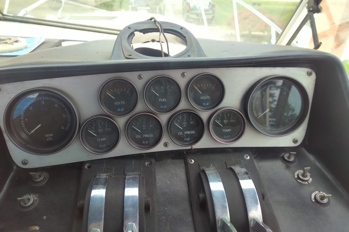 Twin Engine Boat Gauges