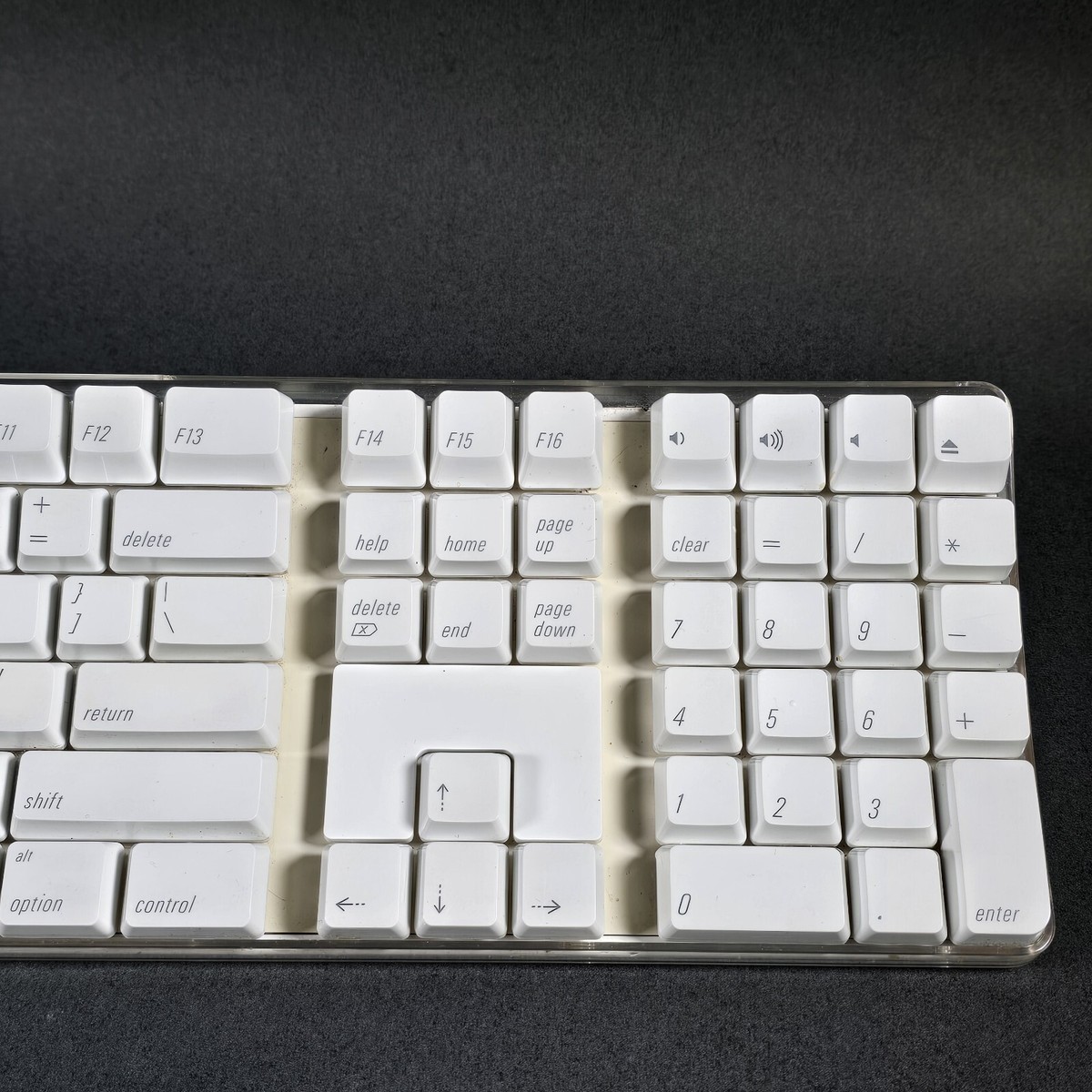ANY Replacement Key for Apple Keyboard A1048 White USB