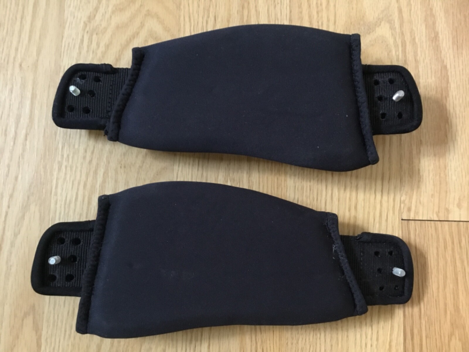 Mystic Kitesurfing Kiteboard Kite Board Straps Adjustable SMALL or Womens New!