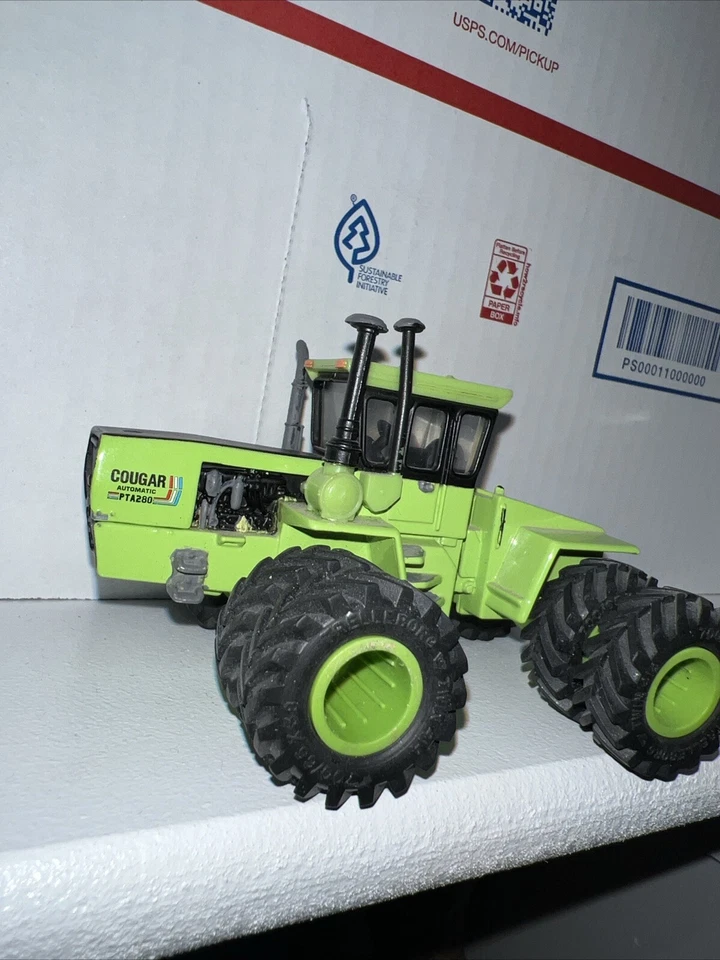 ERTL 1/64  Steiger Cougar Custom - Image 4 of 4