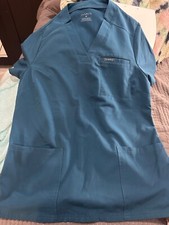 Jaanuu Women's Medium M Scrub Top Short sleeve Hunter Green 3 pocket J96172