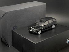DEALER Minichamps 1/43 BMW 318i (E46) touring, black (dicast car model)