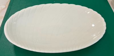 Vintage Belleek Irland weiß Porzellan Pin Tablett 16x10 cm braune Markierung (34)