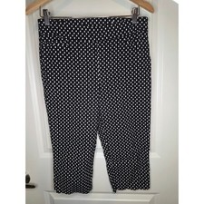 Chicos Black Brushstroke Pull On Capris