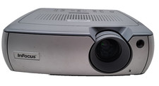 INFOCUS LP540 PROJECTOR W/ BAG AND ADAPTOR