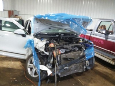 Roof Glass Rear Glass Fits 11-17 TOUAREG 2156232