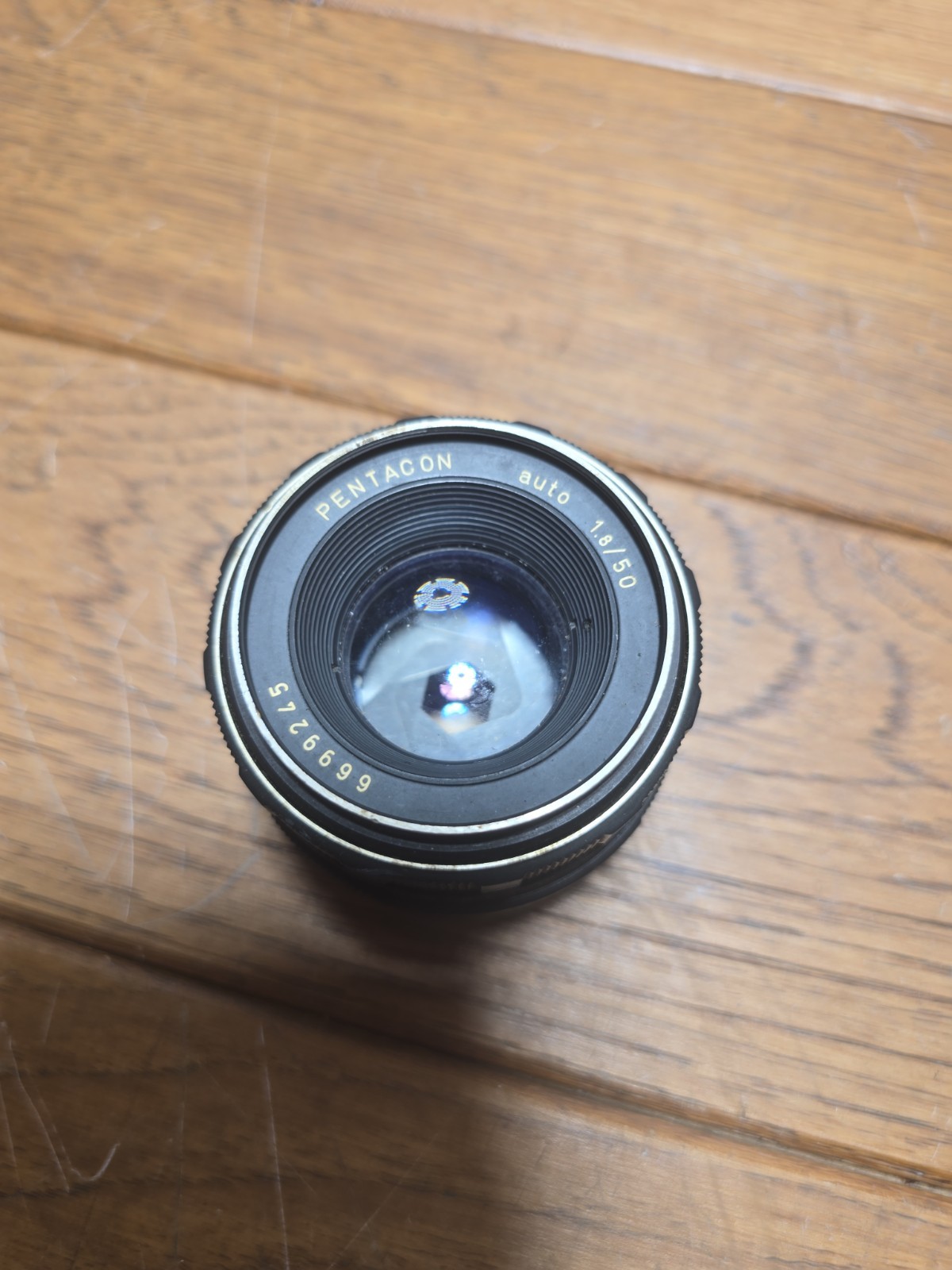 Pentacon Auto MC 50mm F1.8 M42 Screw Mount Lens