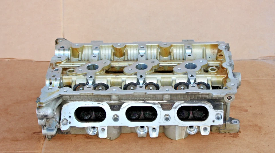 Motor OEM lado derecho culata derecha para Hyundai Santa Fe 2013-2018 3,3 L G6DH Foto 2 de 4