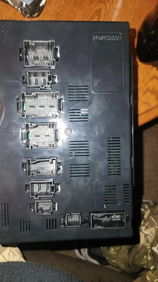 SAM Control Unit Rear Signal Acquisition Module Compatiblewith Mer-cedes Ben-z - Image 3 of 4