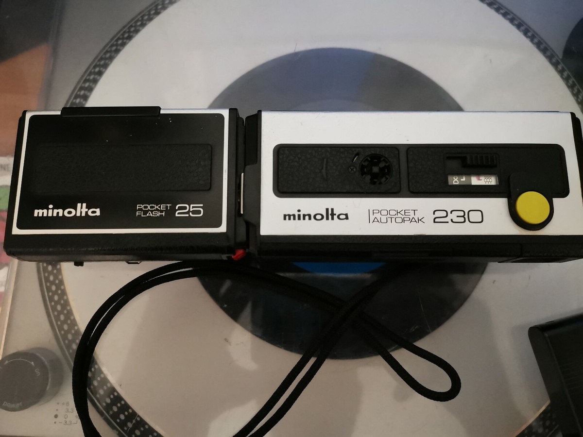 VINTAGE MINOLTA POCKET AUTOPAK 230 Camera with Pocket Flash 25 | eBay