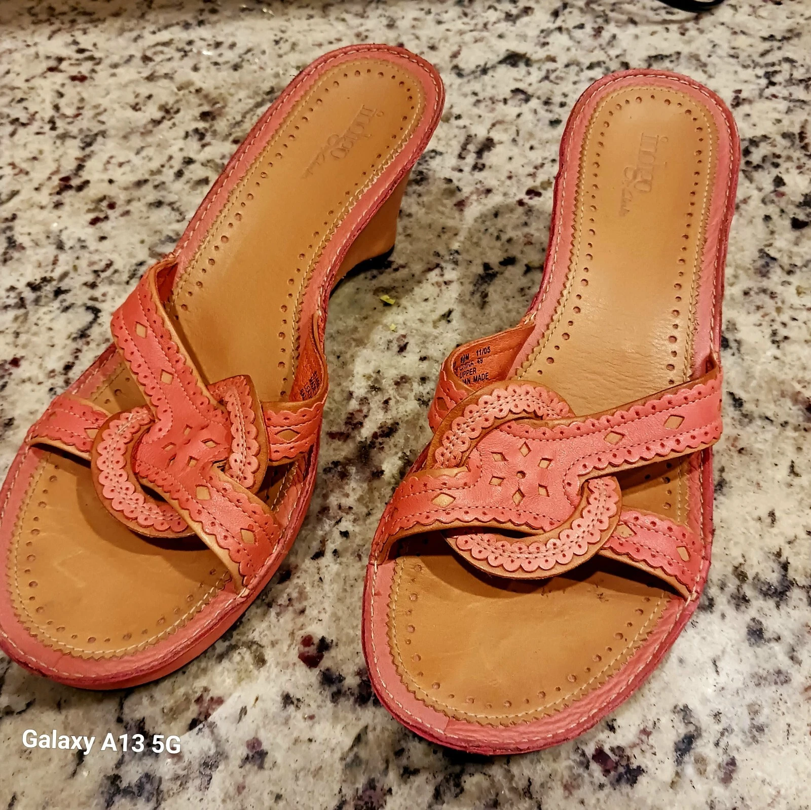 Sandali da donna Clarks indaco taglia 8 5 slip on in pelle mandarino nuovi