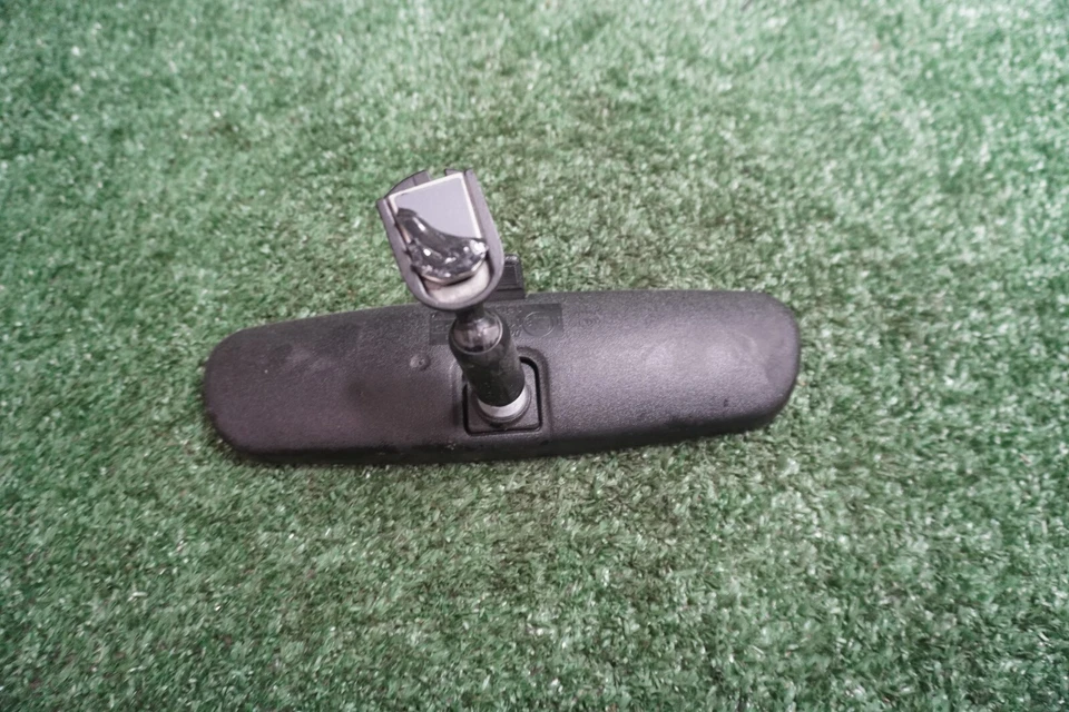 2017 2018 2019 NISSAN KICKS INTERIOR Rear View Mirror OEM E8011681 - Imagem 2 de 4