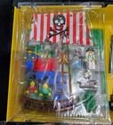 Foto 10 di 16
