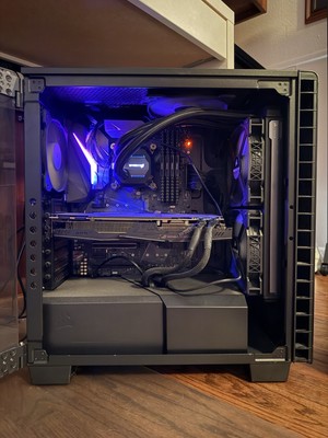 Gaming Desktop Computer - Black, i7-7700k CPU, NVIDIA GTX 1080 GPU