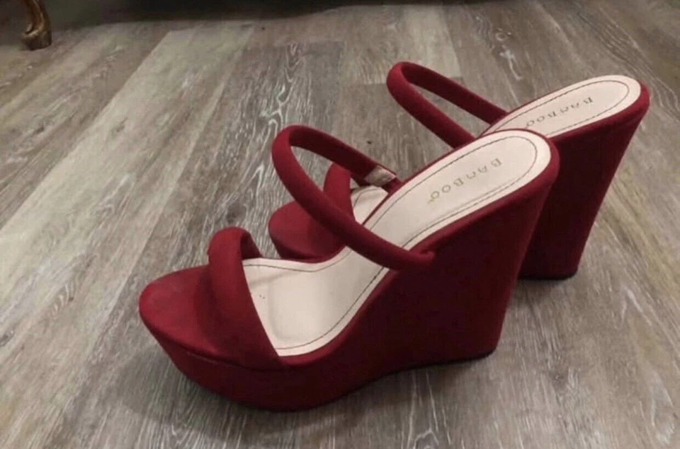 Tacones rojos Foto 3 de 3