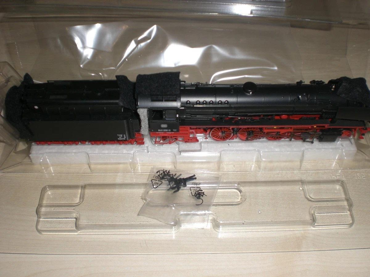 Trix 25042 Güterzug-Dampflokomotive Baureihe 042 der DB NEU/OVP