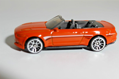 Hot Wheels 2015 FORD MUSTANG GT - Druckguss Modell 1/64 Top Zustand #18