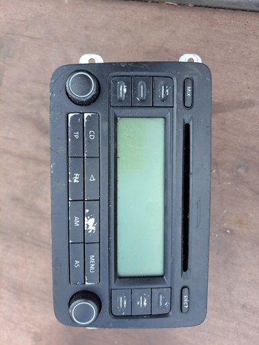 T1* Volkswagen Touran BJ05 Autoradio CD-Reader