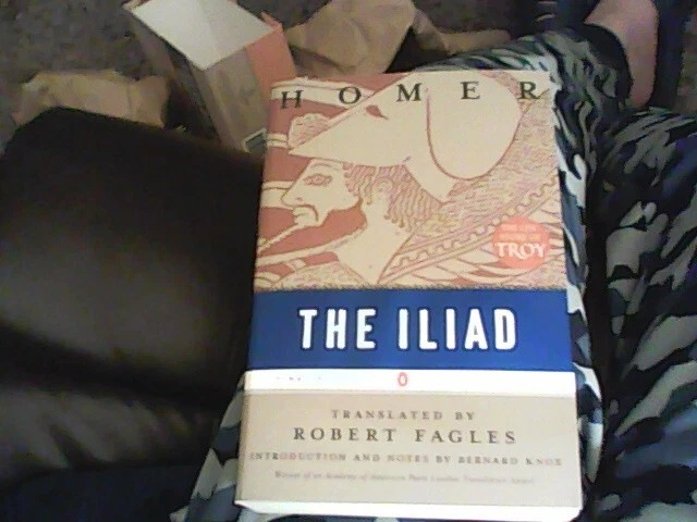 Book Set; The Iliad and The Odyssey by Homer Translated by Bernard Knox Foto 4 de 4