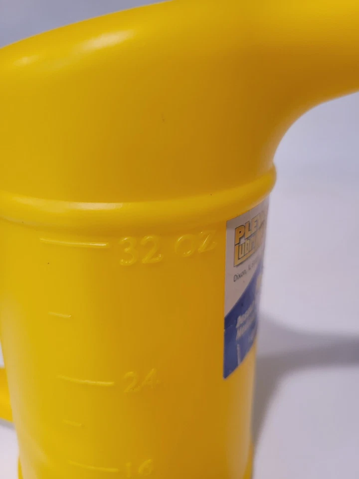 Plews Plástico Lubrimatic Medida 32 Onzas, 1000 cc. 75-451 Foto 4 de 4
