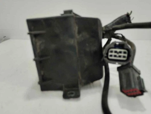 518261201 Porta Fusibili per FORD FOCUS FAMILIAR (CAK) Ambiente 1999 1310026 - Foto 2 di 9