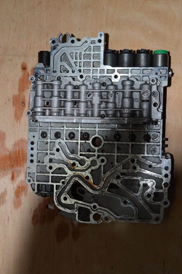 ZF 5HP24 Automatic Transmission 5 Speed Valve Body Block Solenoids 1058 427 063 - Image 3 of 4