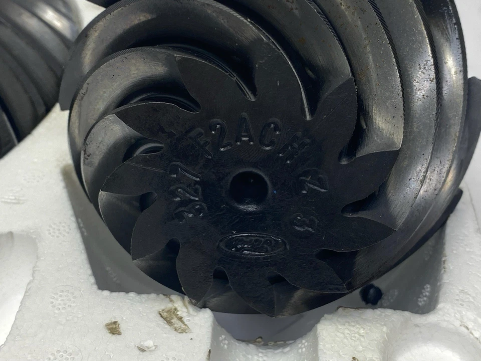 1999-2004 FORD MUSTANG EIXO TRASEIRO engrenagens 8,8" engrenagem anelar, 3,27 engrenagens - Imagem 4 de 4