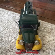 Hess Gas & Oil Advertising Tanker Truck Toy Green Yellow White Red 1970s