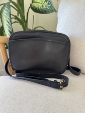 Vintage 90s Coach Black Leather USA Made Crossbody Shoulder Bag Purse 1990s USA