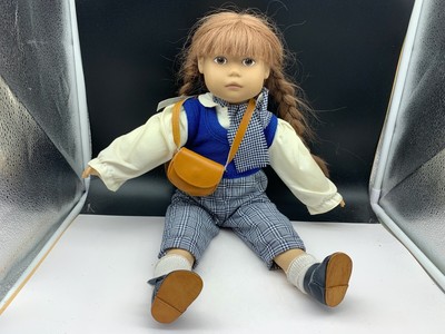Sigikid artist doll, vinyl doll, 49 cm. Excellent condition.