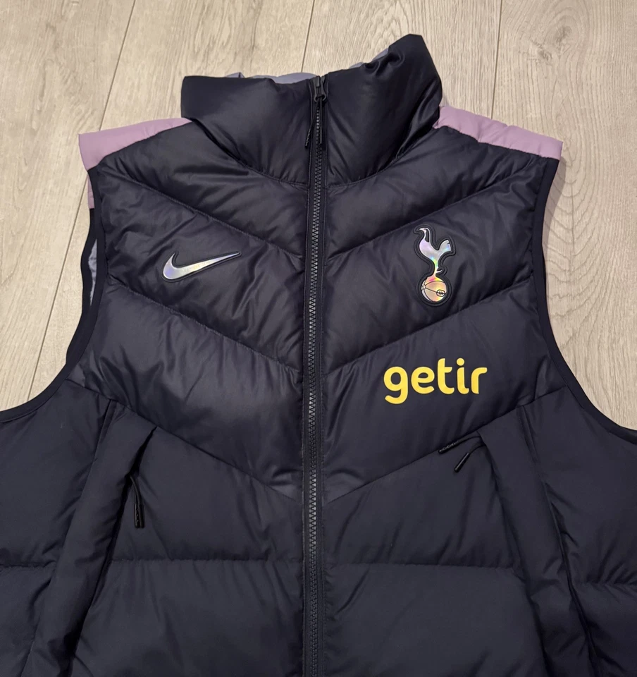Nike Tottenham Spurs Staff Club Issued Down Filled Body Warmer Gilet Adult Large - Image 4 of 4