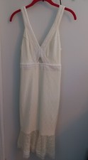 Guess Summer Classy Dress in Cream / White Trim Size 2 - Excellent Condition
