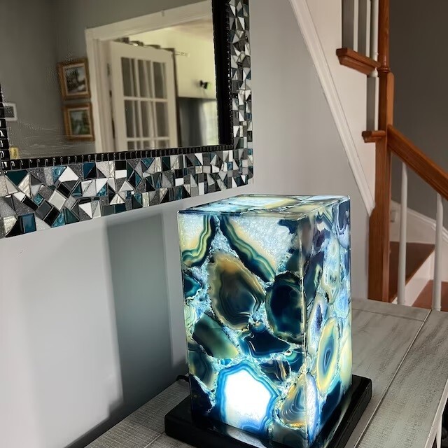Picture 3 of 5
