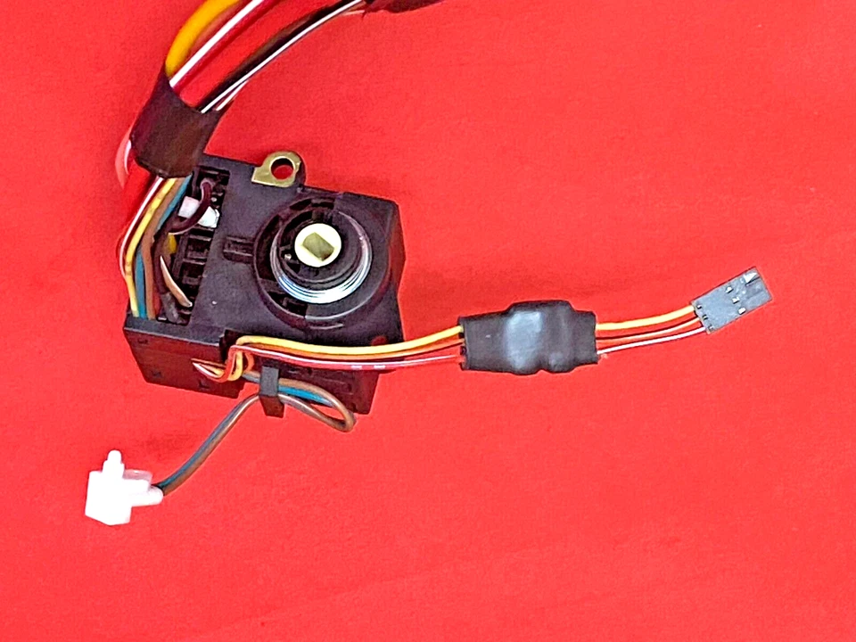 Interruptor de encendido US-493 para Chevrolet Express 1500 GMC Savana 1500 sin rueda inclinable Foto 3 de 4