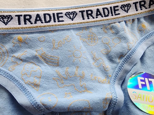Tradie Girls Fitsational My Favourite Things Bikini Brief 3 Pack Size 10/12 New - Picture 3 of 7