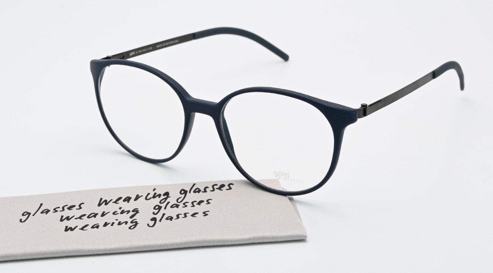 GÖTTI DIMENSION Brille Ushan Черный матовый Grau Rund Ультралайхт Начхальтиг Швейцарский