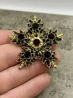 Vintage Weiss Gold Tone Star Brooch Ruby Red And Faux Pearl Costume Jewelry