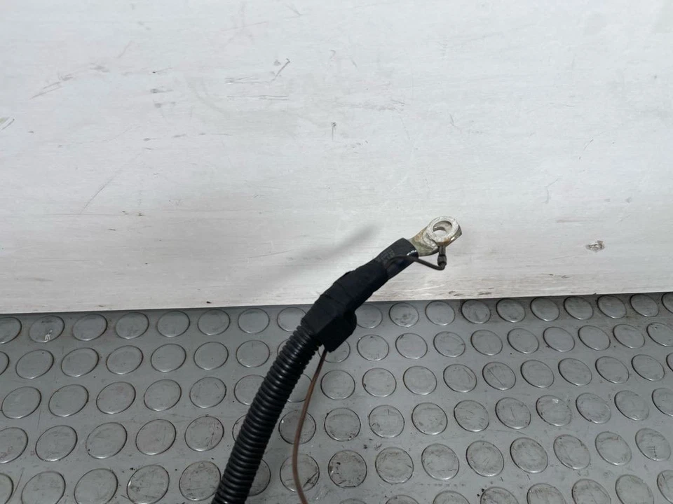 Porsche Cayman 987 2007 cable tierra negativo batería 98661120300 LIQ6664 Foto 2 de 4