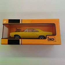 1 43 PLYMOUTH ROAD RUNNER IXO