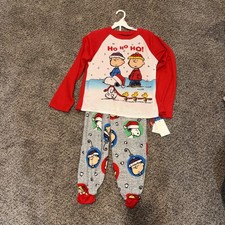 Kids Peanuts Charlie Brown Snoopy Christmas Winter Pajamas Sz 10 NWT
