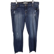 Torrid Boyfriend Medium Wash Distressed Whiskering Frayed Hem Women's Jeans 16