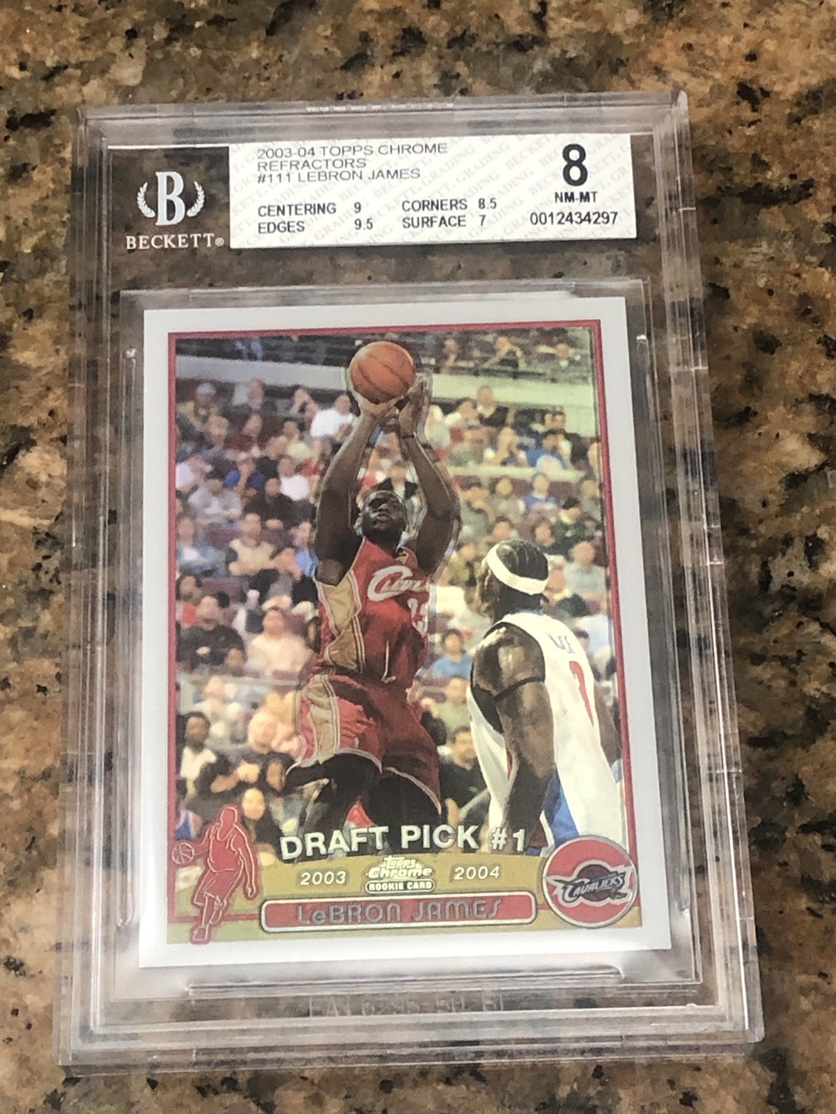 2003-04 Topps Chrome #111 Lebron James  Lakers Cavs ROOKIE RC Refractor
