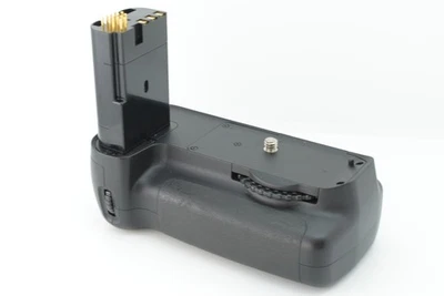 Nikon MB-D80 Multi Power Battery pack for D90 Near Mint from JAPAN - Image 1 of 4