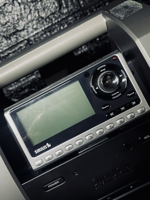 2006 SIRIUS Sportster SP4 Radio & SUBX1 Boombox w/(Active